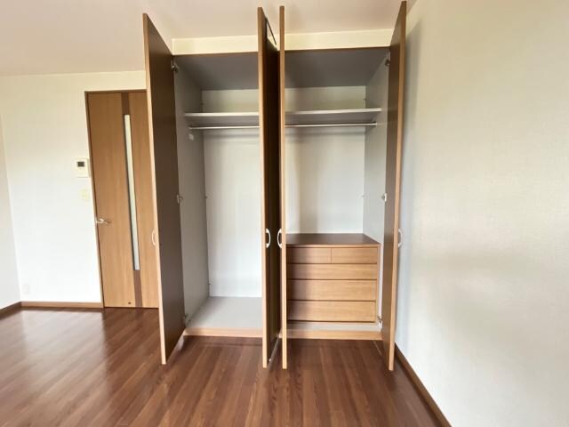 ヴァンルージュの物件内観写真