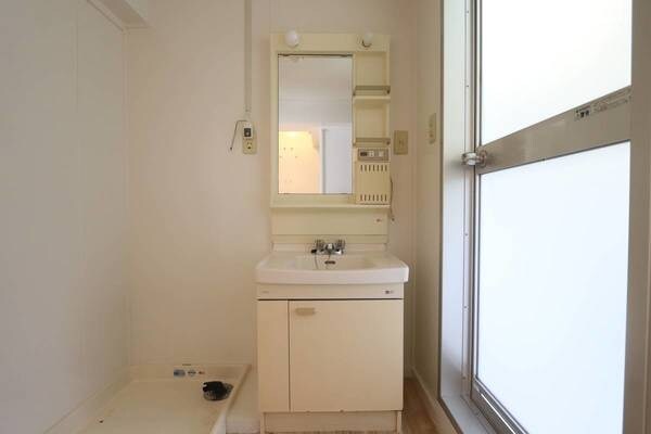 ビレッジハウス豊浜2号棟の物件内観写真