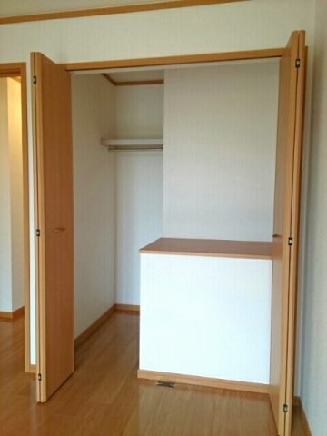 メゾン・ポポラーレＢの物件内観写真