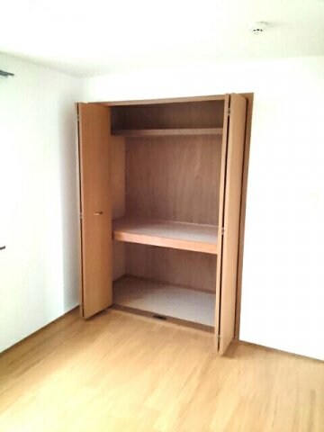 ヴィラ・ヒューゲル　Ｂの物件内観写真