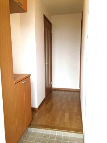 ヴィラ・ヒューゲル　Ｂの物件内観写真