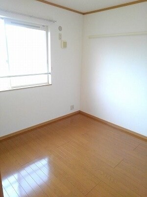 ラ・フェスタＣの物件内観写真