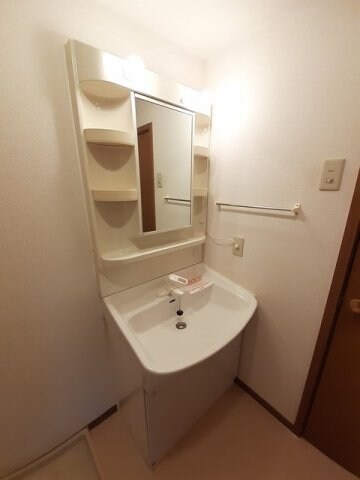 コーポリバーサイド・藤　Ｂの物件内観写真