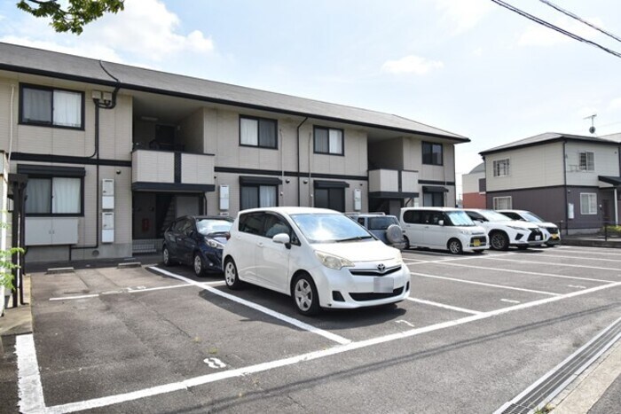 ボナール立江の物件外観写真