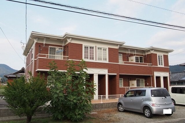 メゾン　ド　ソレイユ　Ｂの物件外観写真