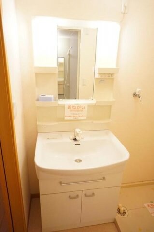 ラッキー　Ａの物件内観写真