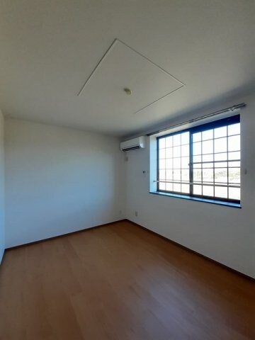 リヴァー・ウィルダーネスＣの物件内観写真