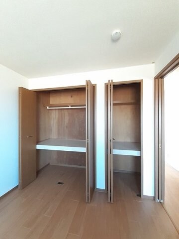 リヴァー・ウィルダーネスＣの物件内観写真