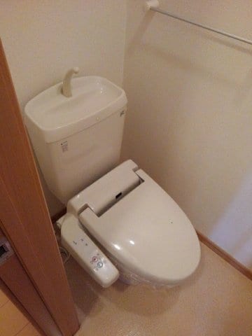 グラスランドレジデンスＪの物件内観写真