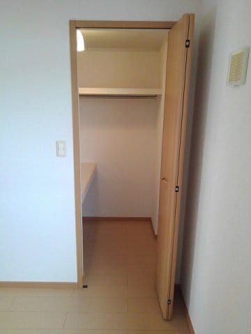 グラスランドレジデンスＪの物件内観写真