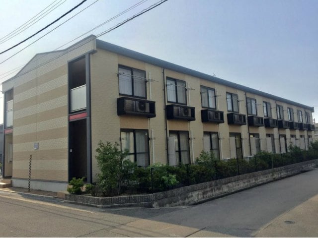 レオパレスやまきたの物件外観写真