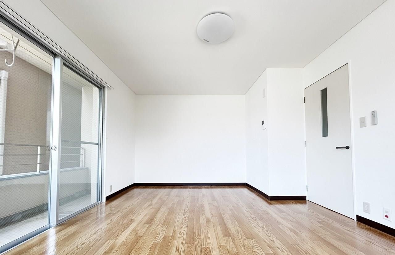 コーポリバーサイドの物件内観写真