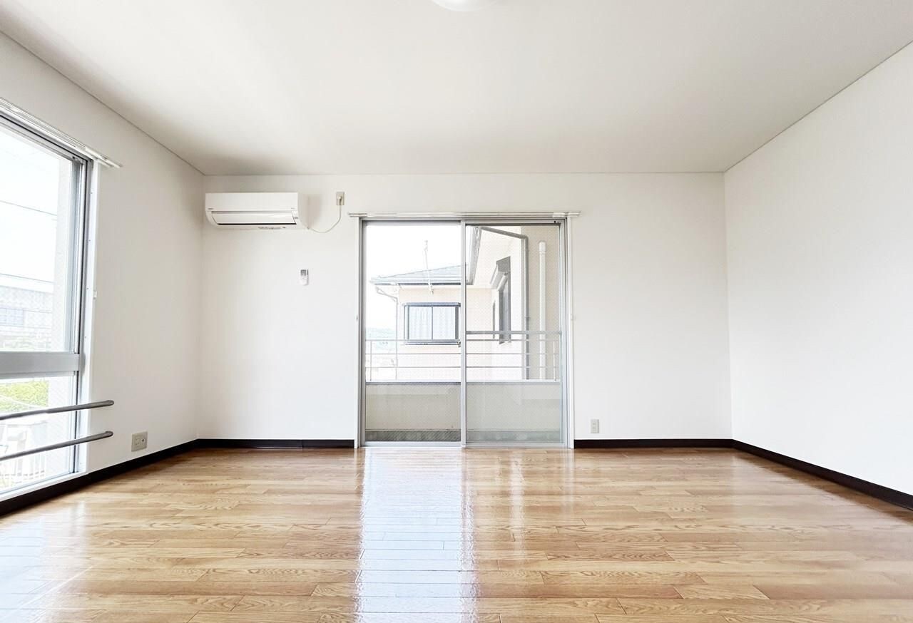 コーポリバーサイドの物件内観写真