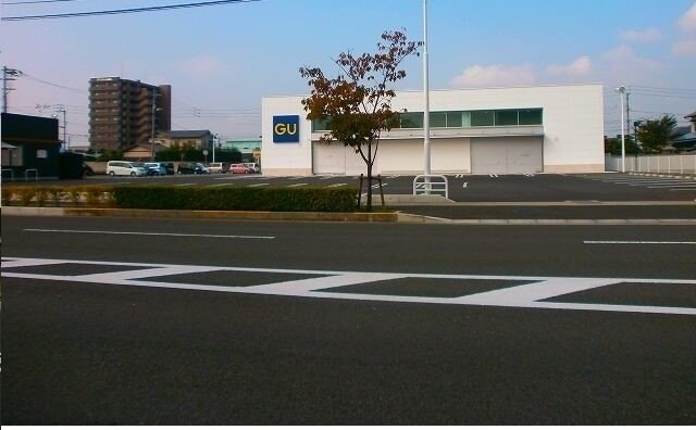 グローヴ・ガーデンⅢの物件外観写真