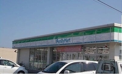 グローヴ・ガーデンⅢの物件外観写真