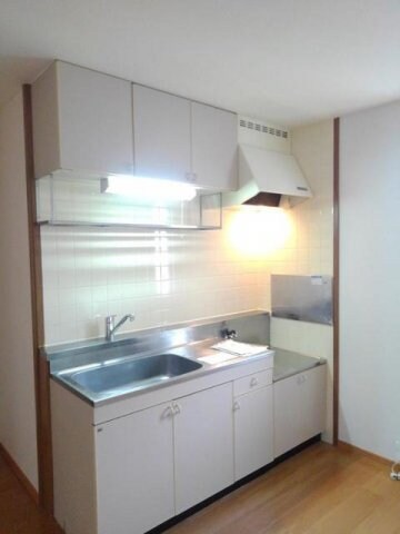 コスモハイツ　Ａの物件内観写真