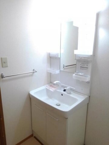 コスモハイツ　Ａの物件内観写真