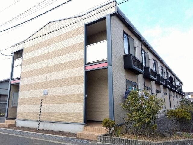 レオパレスやまきたの物件外観写真