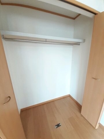 メゾン・ポポラーレＢの物件内観写真