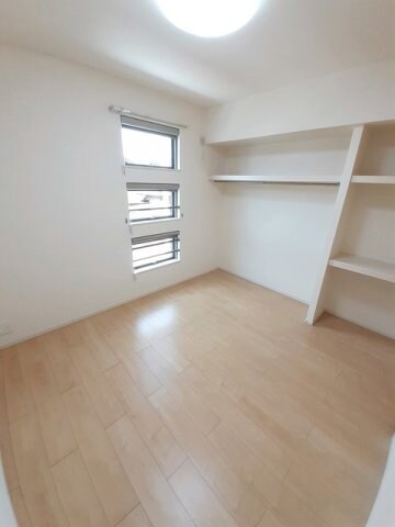 ドゥース　レシ　Ａの物件内観写真