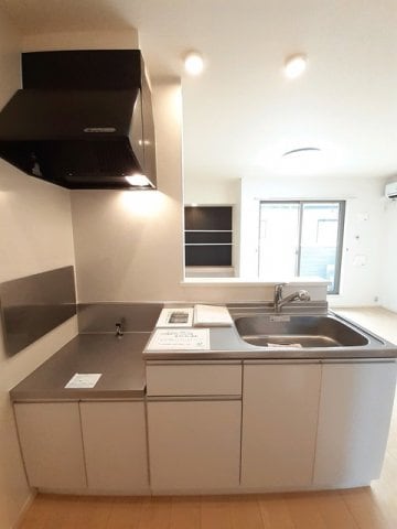 ドゥース　レシ　Ａの物件内観写真