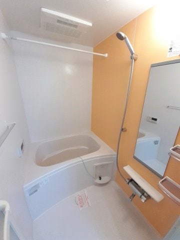 ドゥース　レシ　Ａの物件内観写真