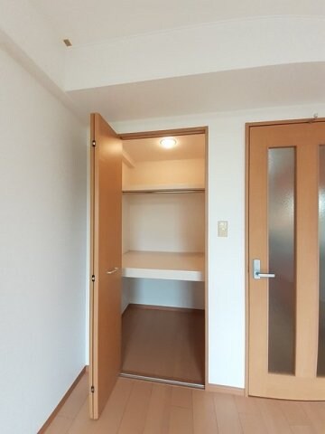 エスティガーデンの物件内観写真