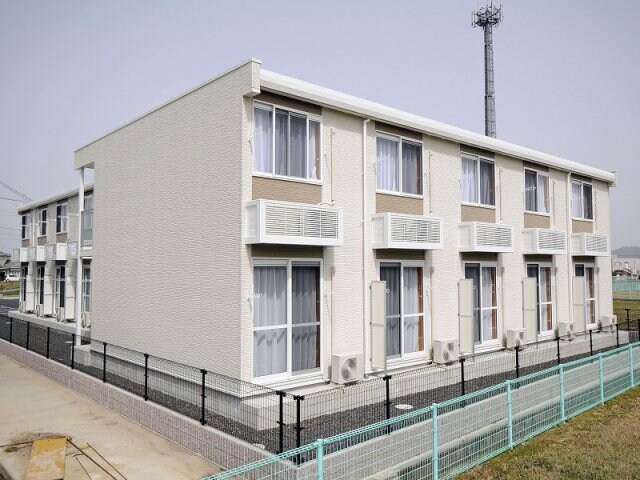 レオパレス秋桜の物件外観写真