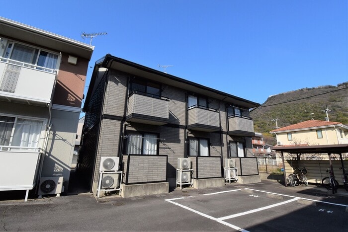 シャインポート屋島Ｅ棟の物件外観写真