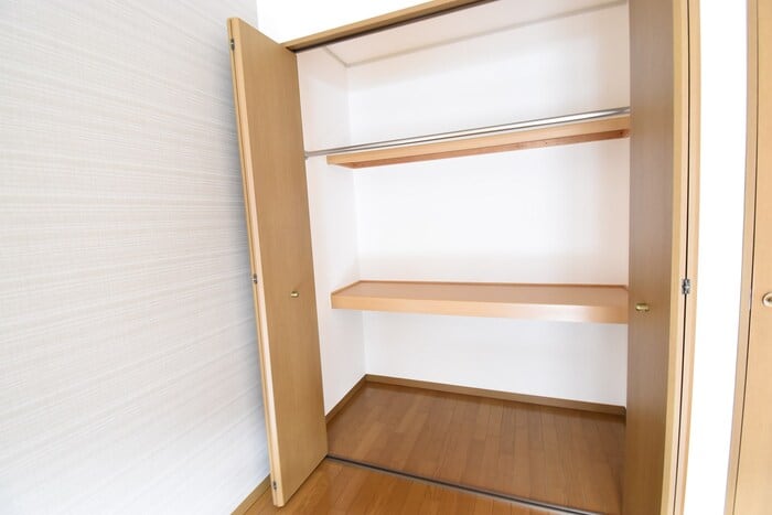 シャインポート屋島Ｅ棟の物件内観写真