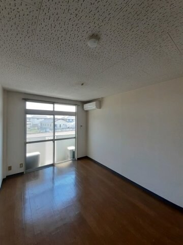 エルディム　トミダの物件内観写真