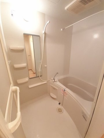 リバーサイド三条の物件内観写真