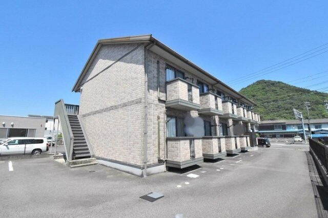 セジュール・栗林南の物件外観写真