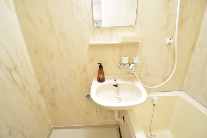 シャトル西春日 B棟の物件内観写真