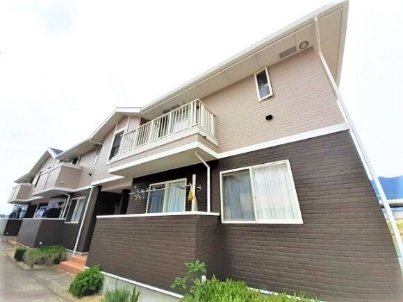 ハッピーセブンの物件外観写真