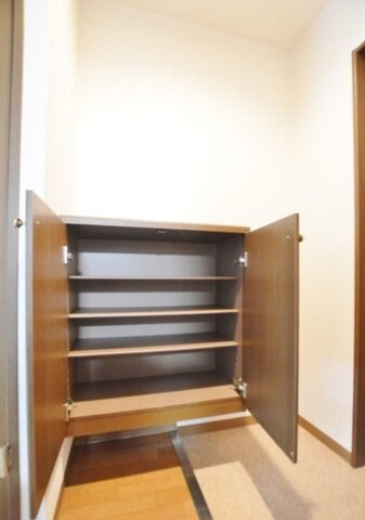 ネスティア太田の物件内観写真