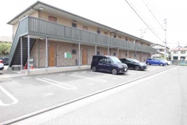 リビングタウン伏石Ⅱ　Ａ棟の物件外観写真