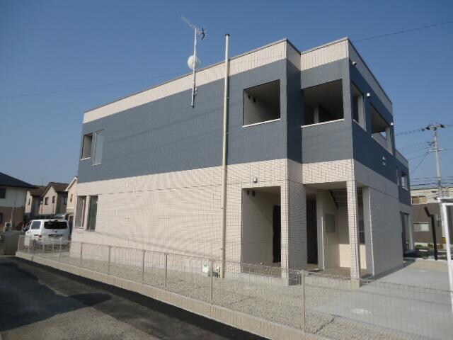 ロココの物件外観写真