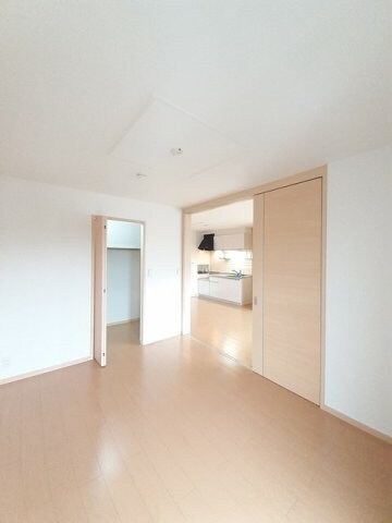 ベル・メゾン鶴市Ｂの物件内観写真