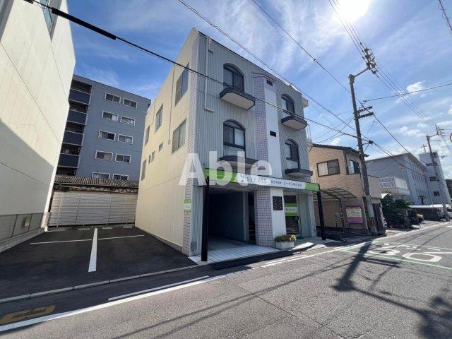 ローランドミューズの物件外観写真