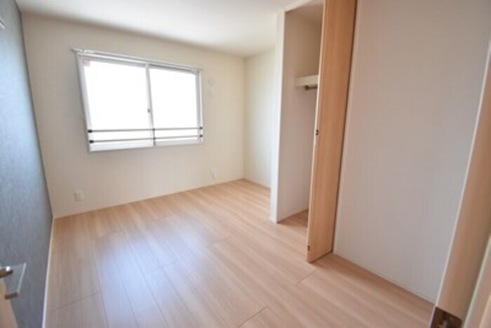 レジアスの物件外観写真