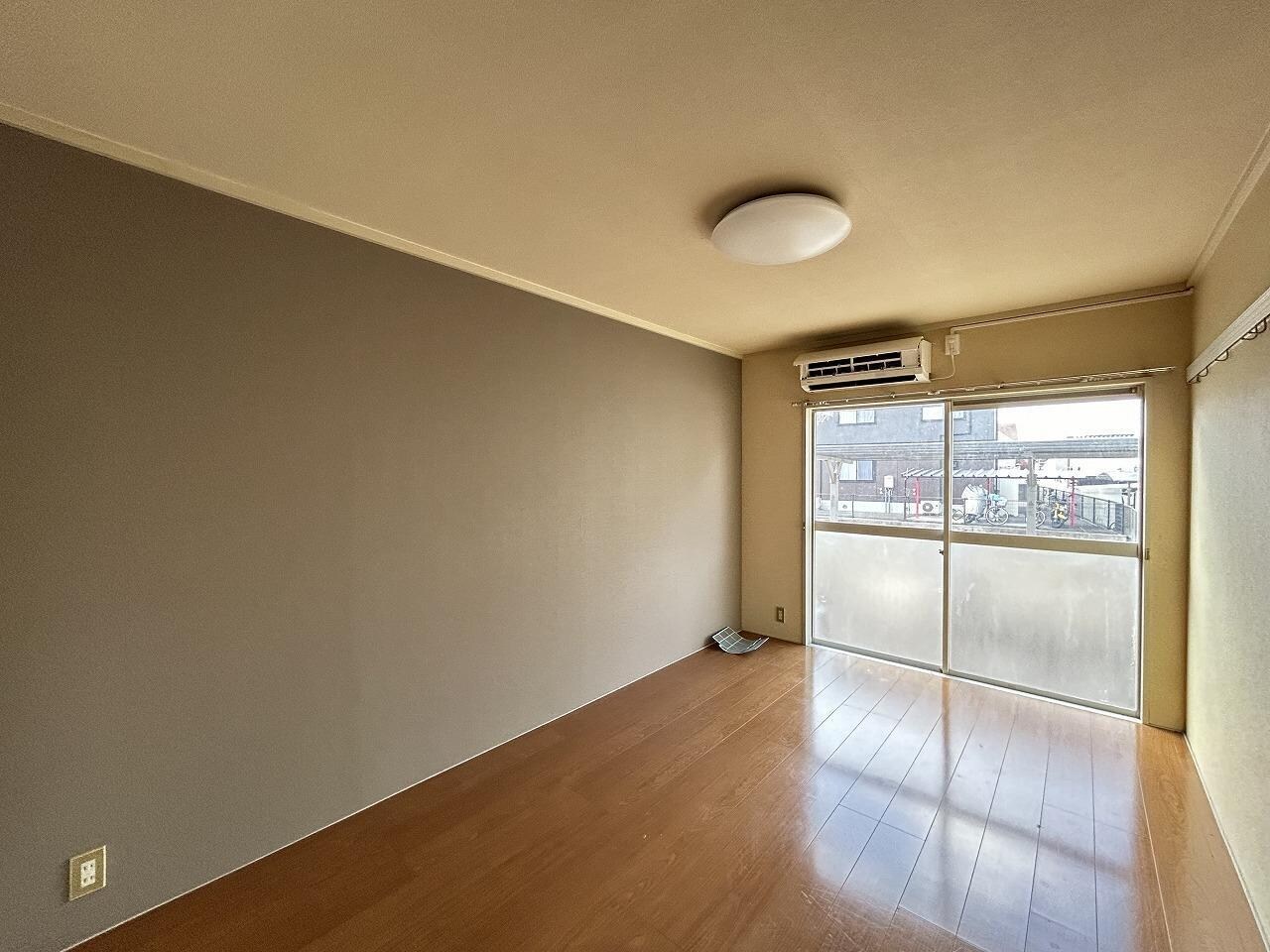 メゾントレビVの物件内観写真