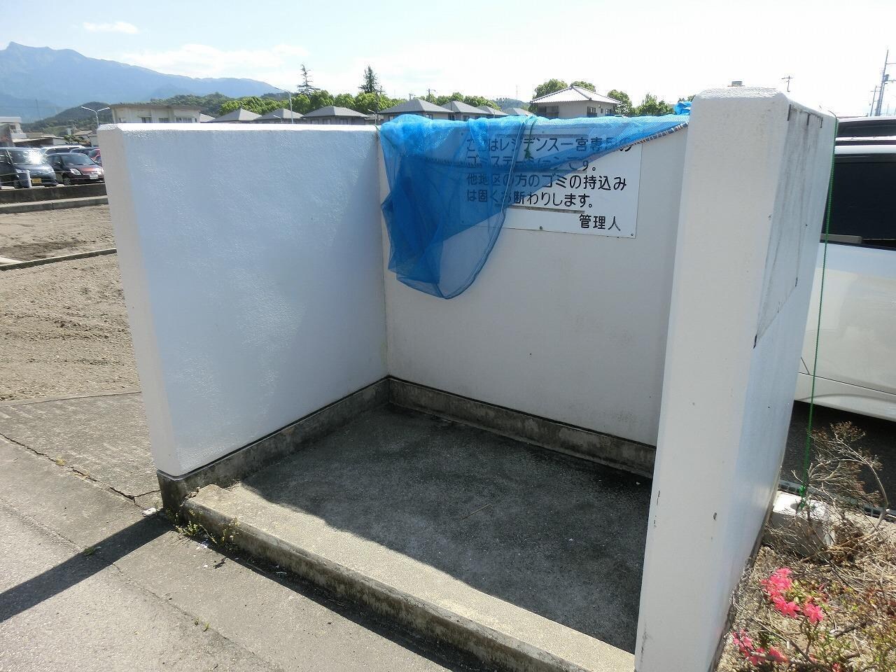 レジデンス一宮の物件外観写真