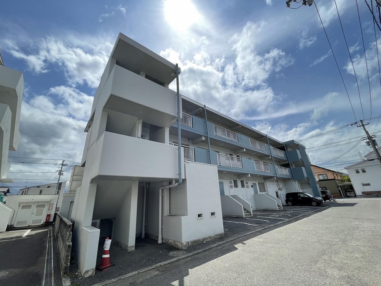 高津レジデンスの物件外観写真