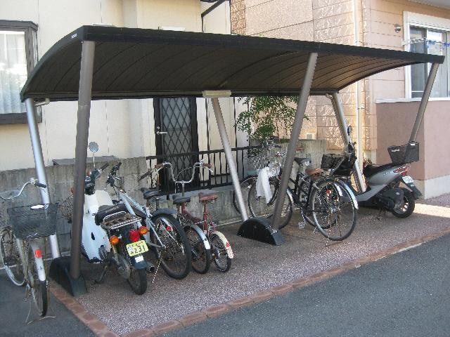 グランメゾントレビの物件外観写真