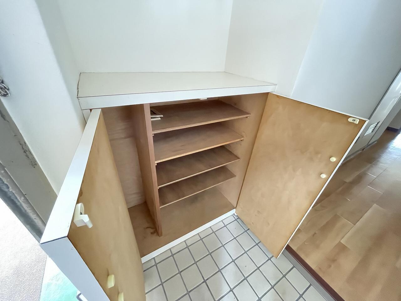 第五越智マンションの物件内観写真