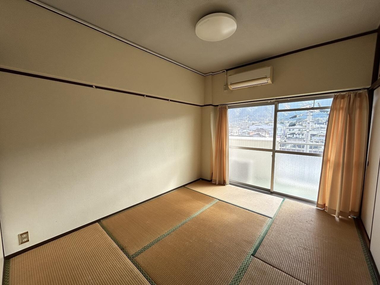 第7越智マンションの物件内観写真