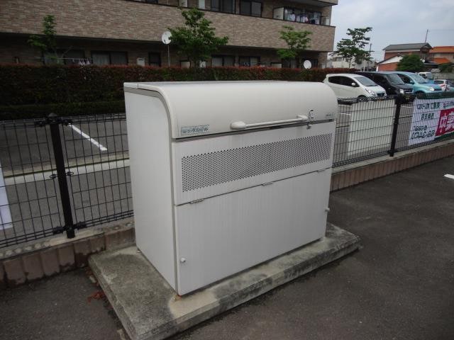 コンフォルトの物件外観写真