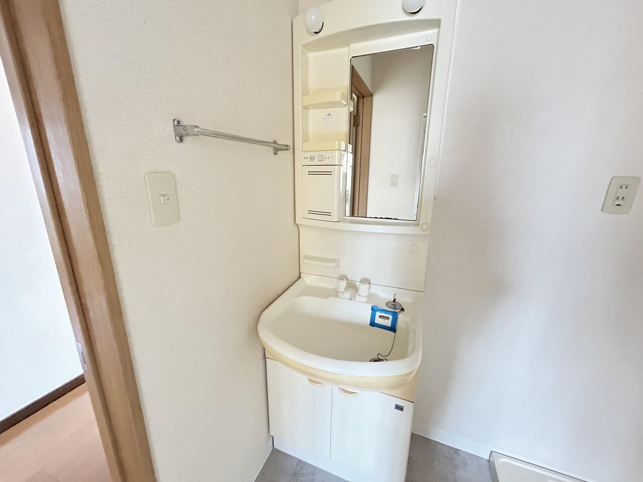 八幡ハイツの物件内観写真