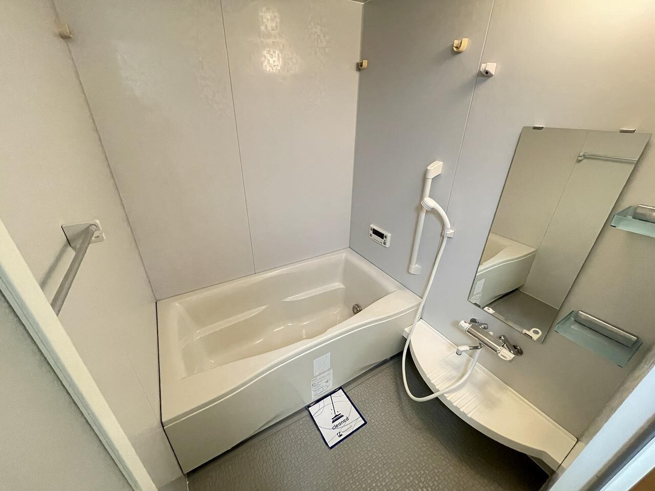 マリベール中須賀の物件内観写真